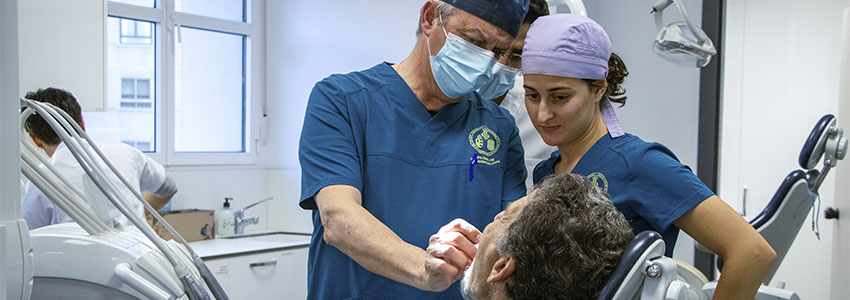 Diploma de Especialización en Gerodontología